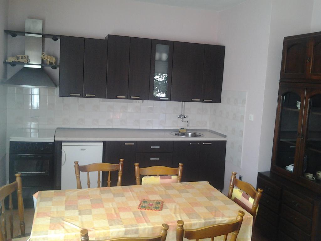 Apartment Raslina Δωμάτιο φωτογραφία